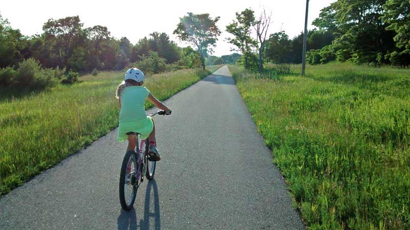 the betsie valley trail to elberta